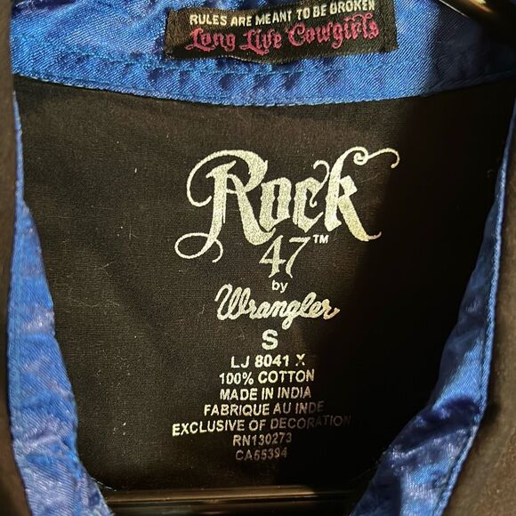 Wrangler Rock 47 Cowgirl Shirt - Picture 3 of 8